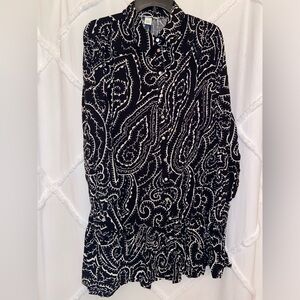 H&M Monochrome Patterned Dress